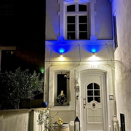 Villa Rheinstein Am Schloss Engers Neuwied Esterno foto